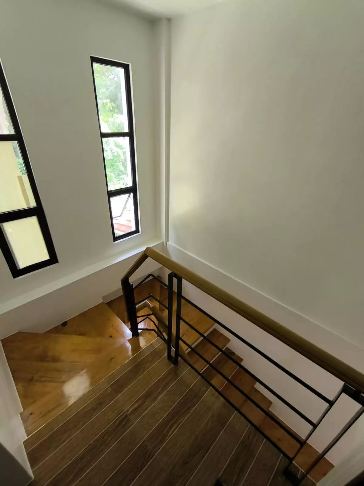 Open photo 13 of 13 — Duplex House For Assume in Kahale Residences Minglanilla.