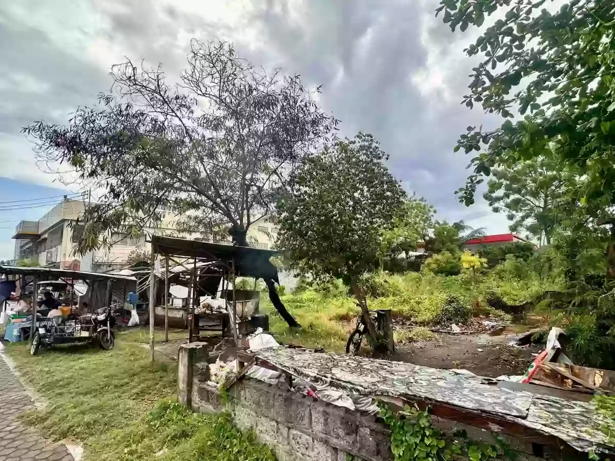 For Sale: Commercial Space in Lagao, General Santos City — 809 sqm — Space in Lagao (1st & 3rd), General Santos City, South Cotabato — Photo 5