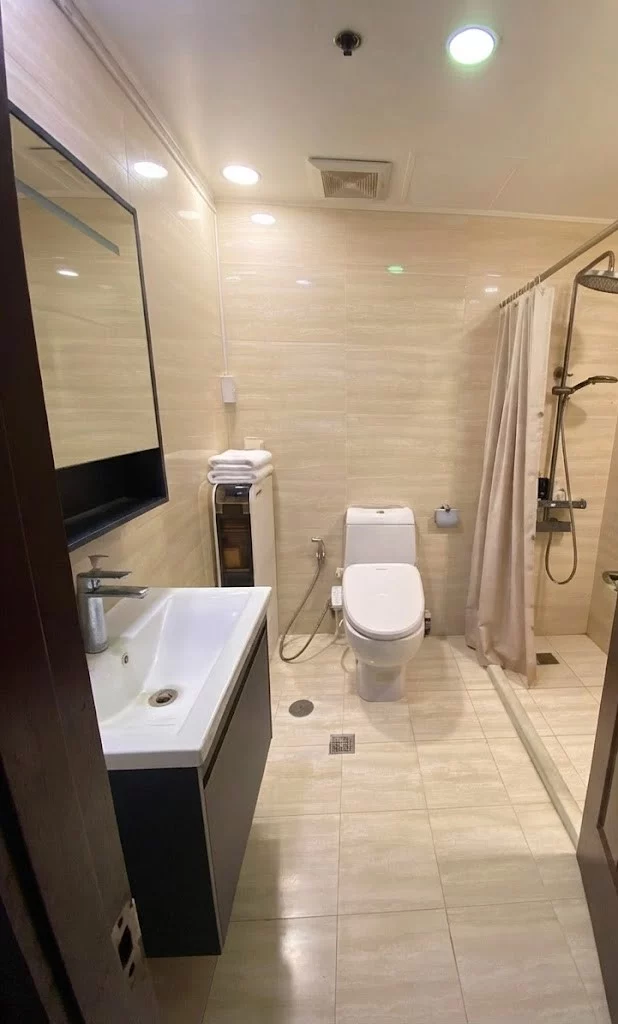 Rush Sale: Luxury 3-Bedroom Residence in Avalon Cebu | Prime Location | ₱21M Negotiable — 3 Bedrooms in Luz, Cebu City, Cebu — Photo 7