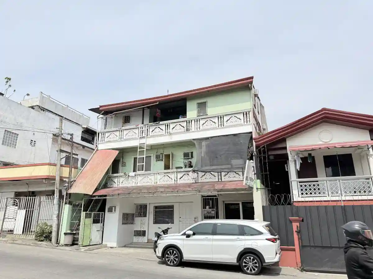 For sale: 2-Storey Apartment Building in Barangay 19-B, Davao City — 540 sqm
