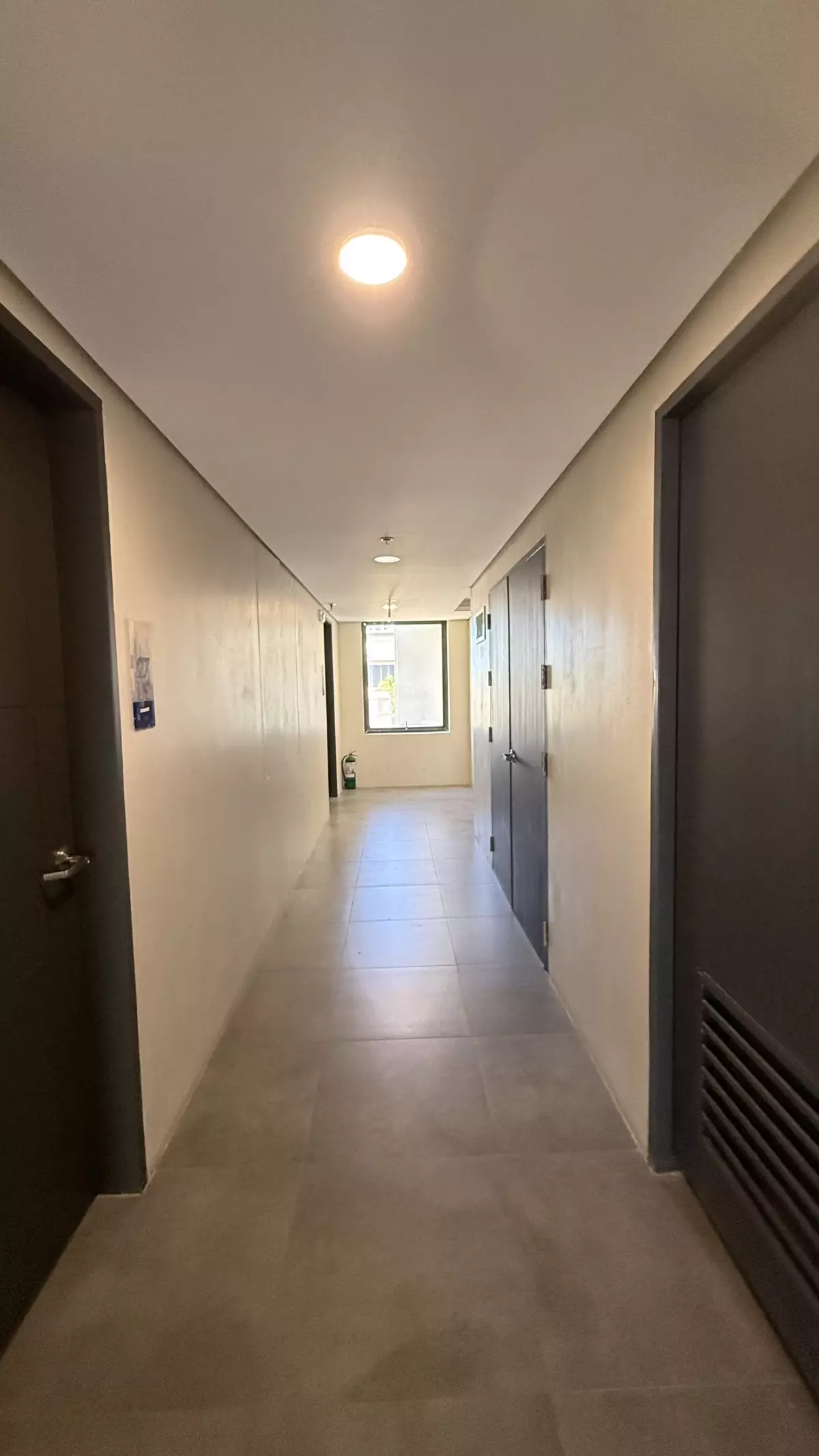 Open photo 20 of 44 — For Rent: 1BR Condo in Camputhaw, Cebu City — 54 sqm Fully Furnished