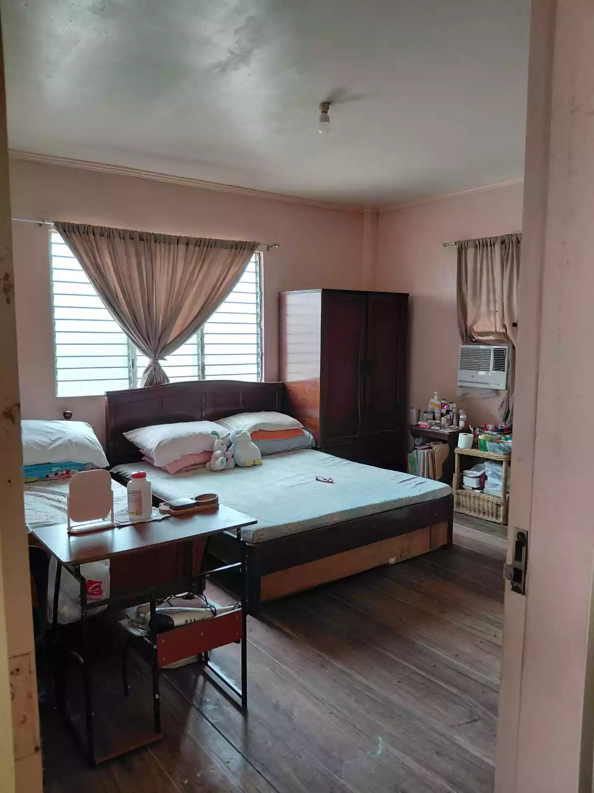 Open photo 11 of 15 — For Sale: Spacious 5BR House and Lot in Mandurrriao, Iloilo City