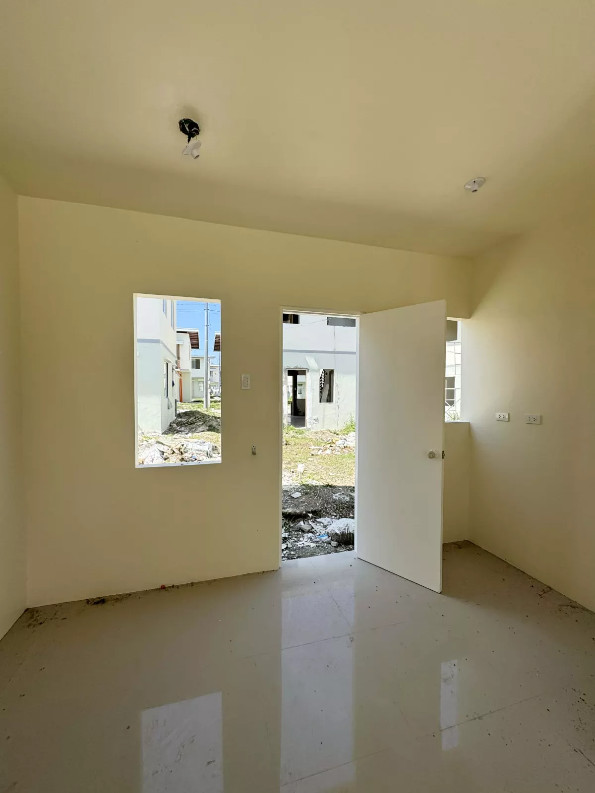 Open photo 12 of 12 — For Assume Single Detached Unit at Casa Mira Homes Dumaguete