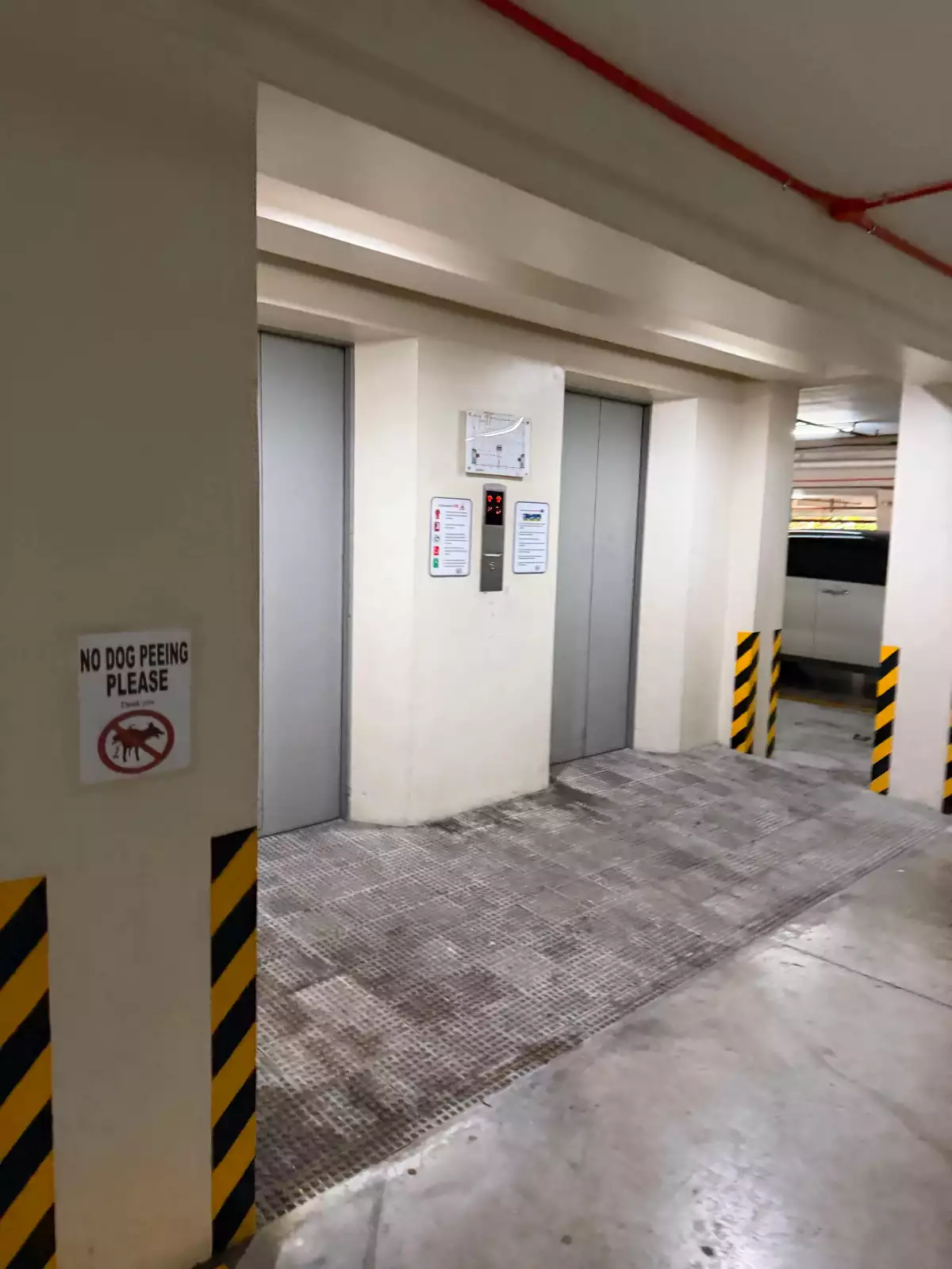 WOODCREST 2 BEDROOMS WITH PARKING FOR SALE — 2 Bedrooms in Guadalupe, Cebu City, Cebu — Photo 2