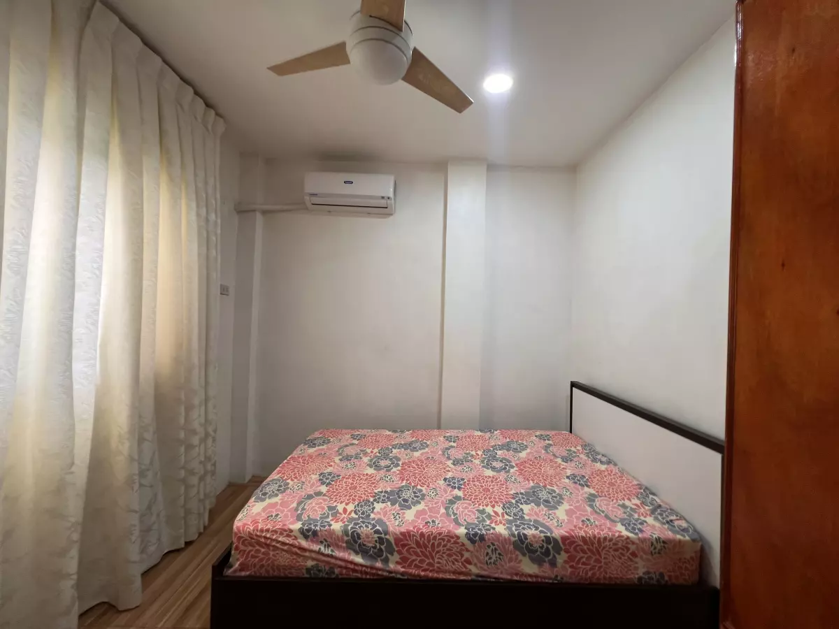 Open photo 35 of 38 — For Sale: 5BR House and Lot in Bankal, Lapu-lapu City — 101 sqm