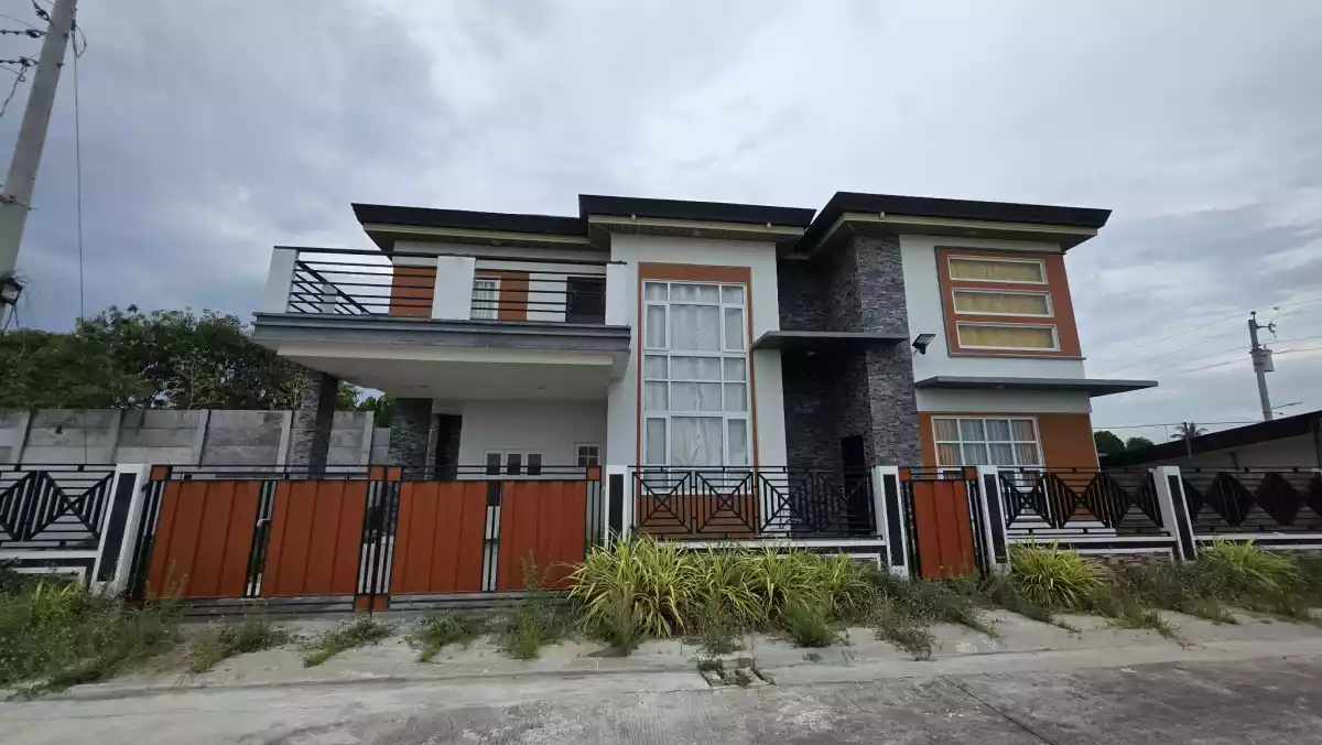 FOR SALE HOUSE & LOT SORA RESIDENCES GENERAL SANTOS CITY - photo 2