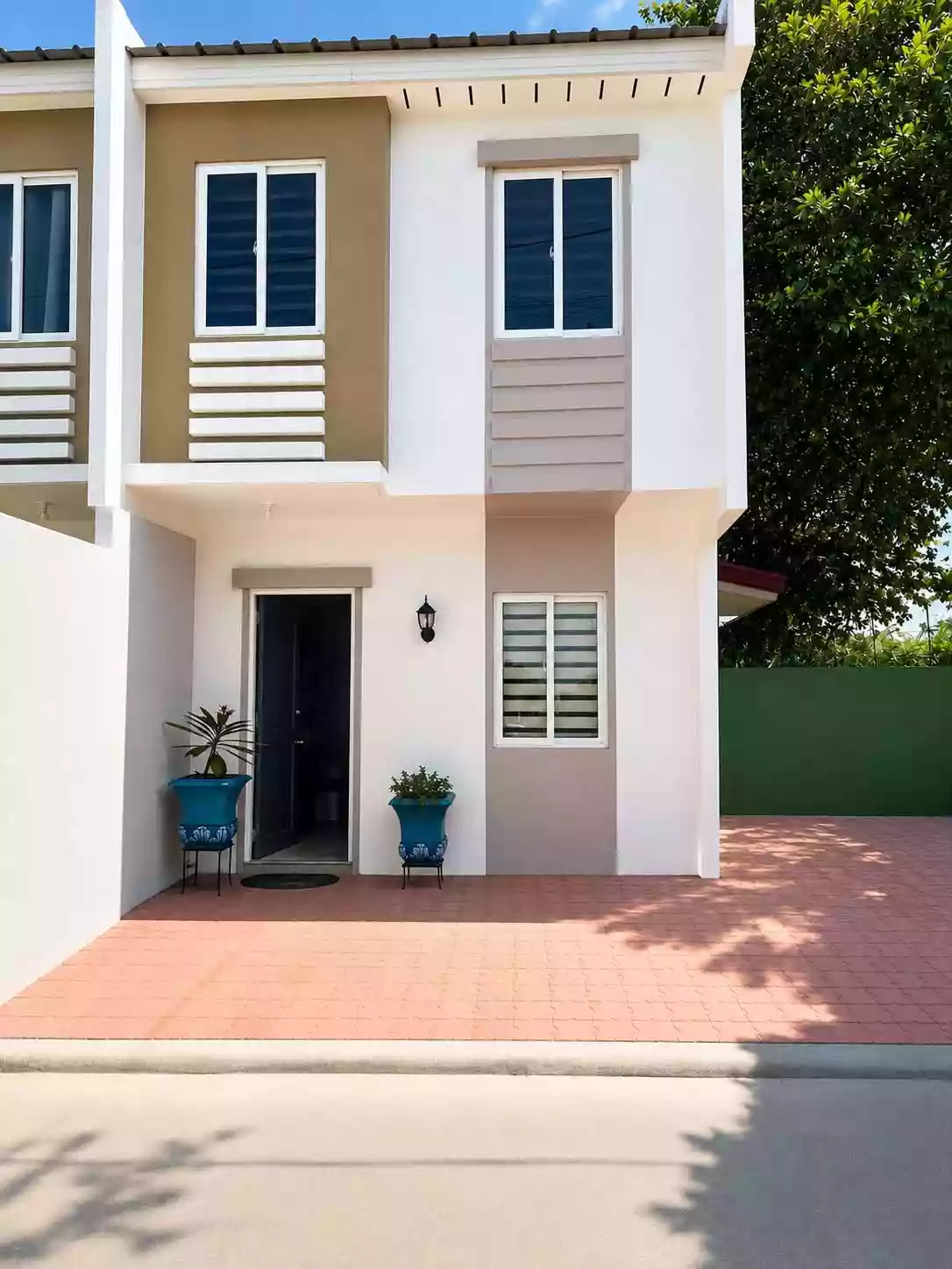 For Sale: 1BR Semi Furnished Townhouse in Isugan, Bacung — Move-in Ready