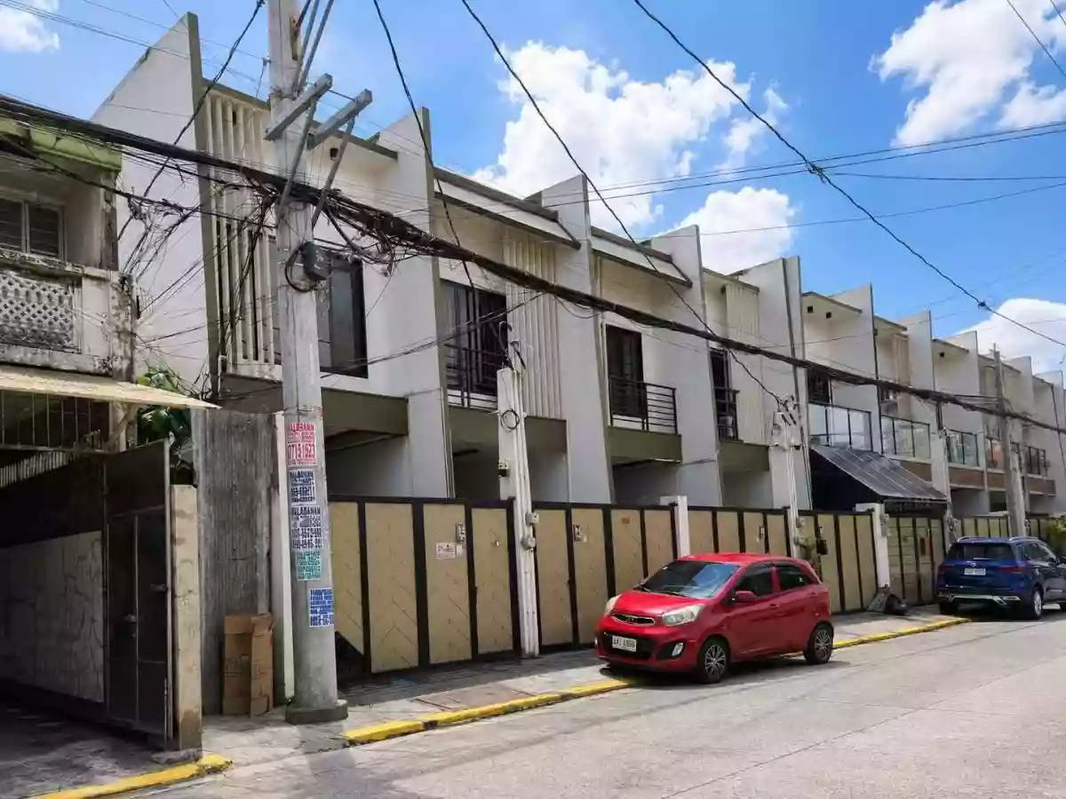 Open photo 20 of 22 — 3BR Pre-Owned 2-Storey End Unit Townhouse for Sale near Visayas Ave., Brgy. Culiat, Quezon City