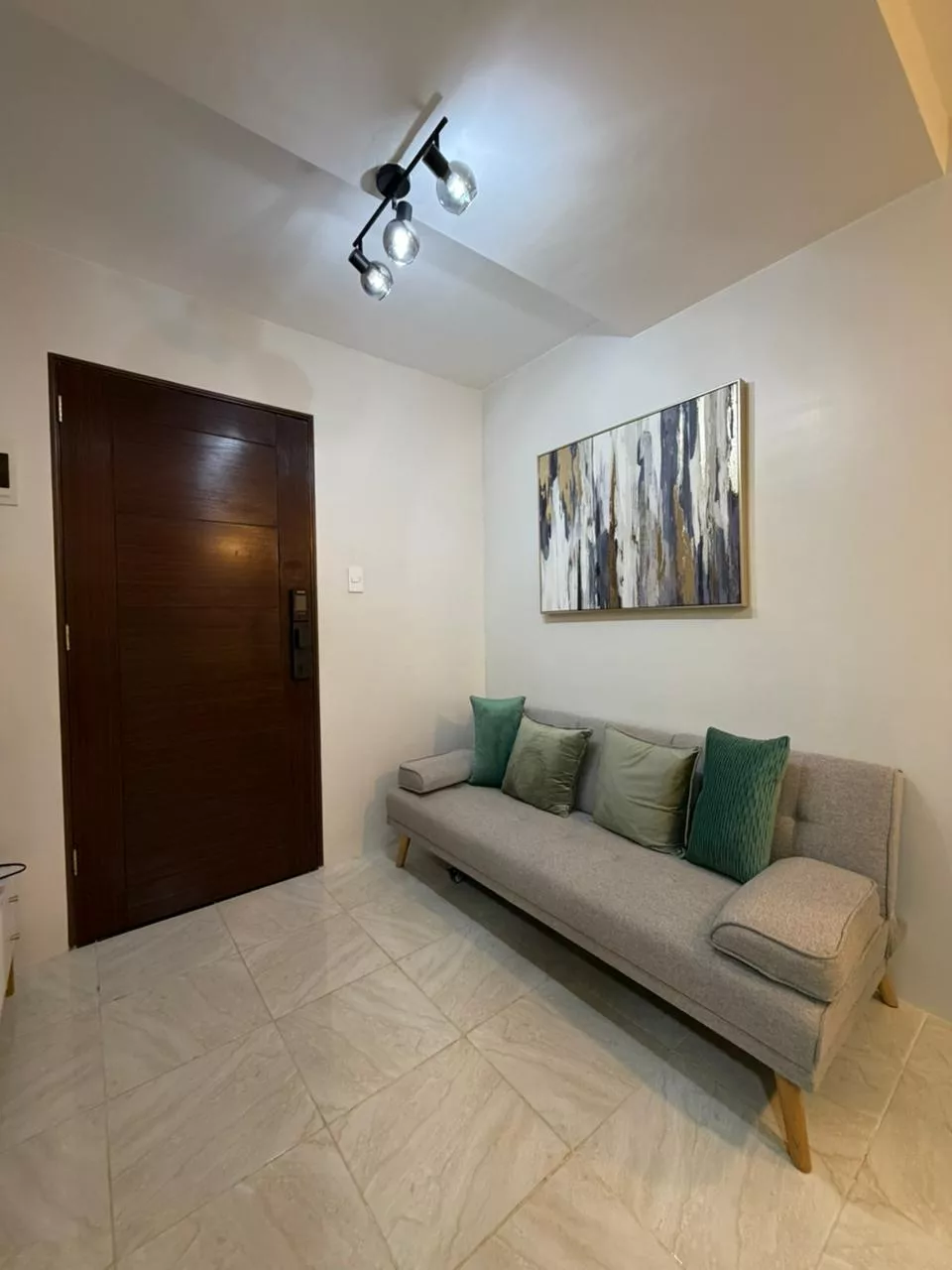 DECA HOMES BANILAD — 2 Bedrooms in Banilad, Mandaue City, Cebu — Photo 4
