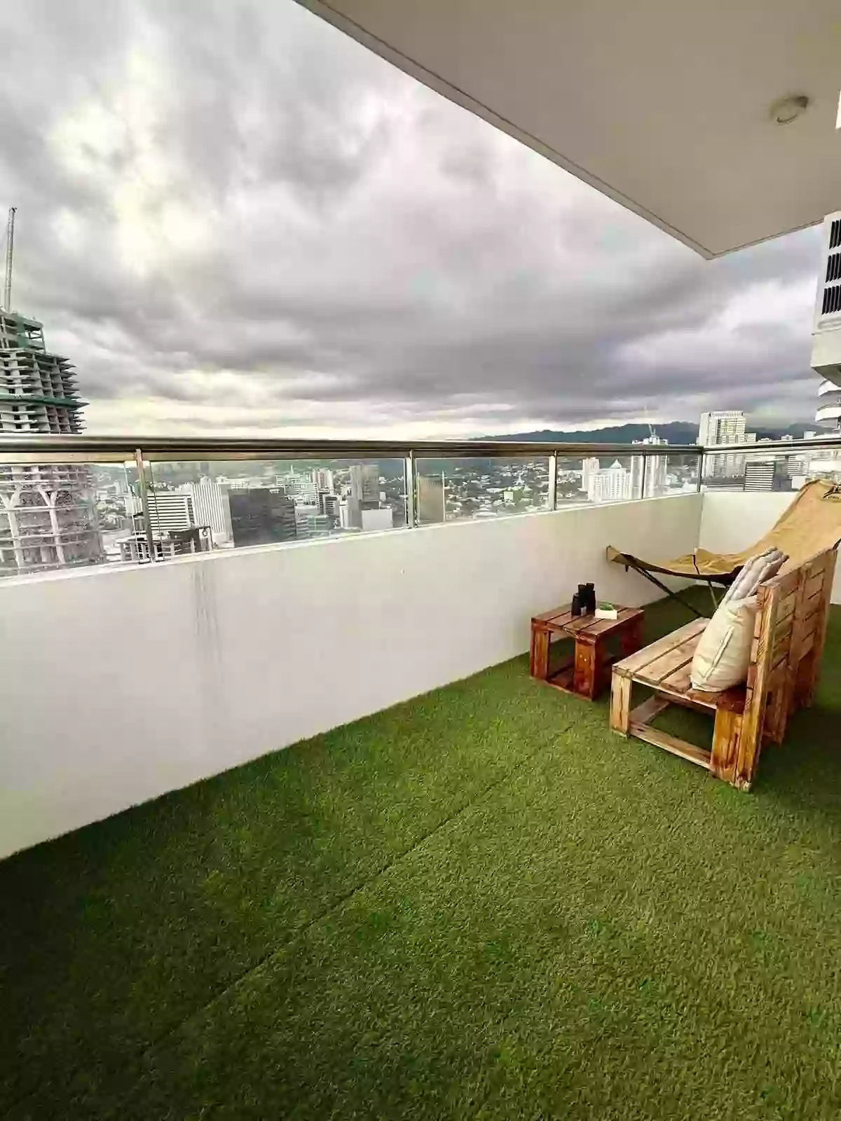 Short-Term Rent: Premium Studio Condo in Mabolo, Cebu City — 43.85 sqm — Studio in Cebu City, Cebu, 6000 — Photo 2