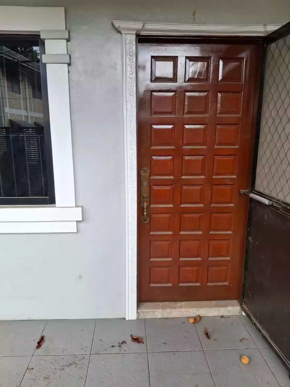 Rush Sale: Peaceful 3BR House & Lot with Spacious Parking in Guadalupe — House and Lot in Cebu City, Cebu, 6000 — Photo 2