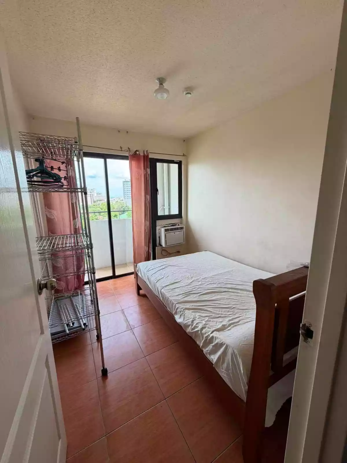 For Rent: 2BR Condo in One Oasis Cebu City — 36 sqm — 2 Bedrooms in Cebu City, Cebu, 6000 — Photo 3