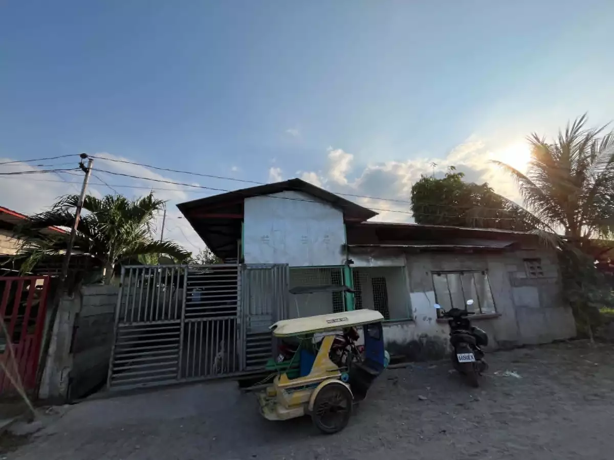 FOR SALE: 2-in-1 House & Lot Package in Brgy. Caloocan, Koronadal City!-200 SQM