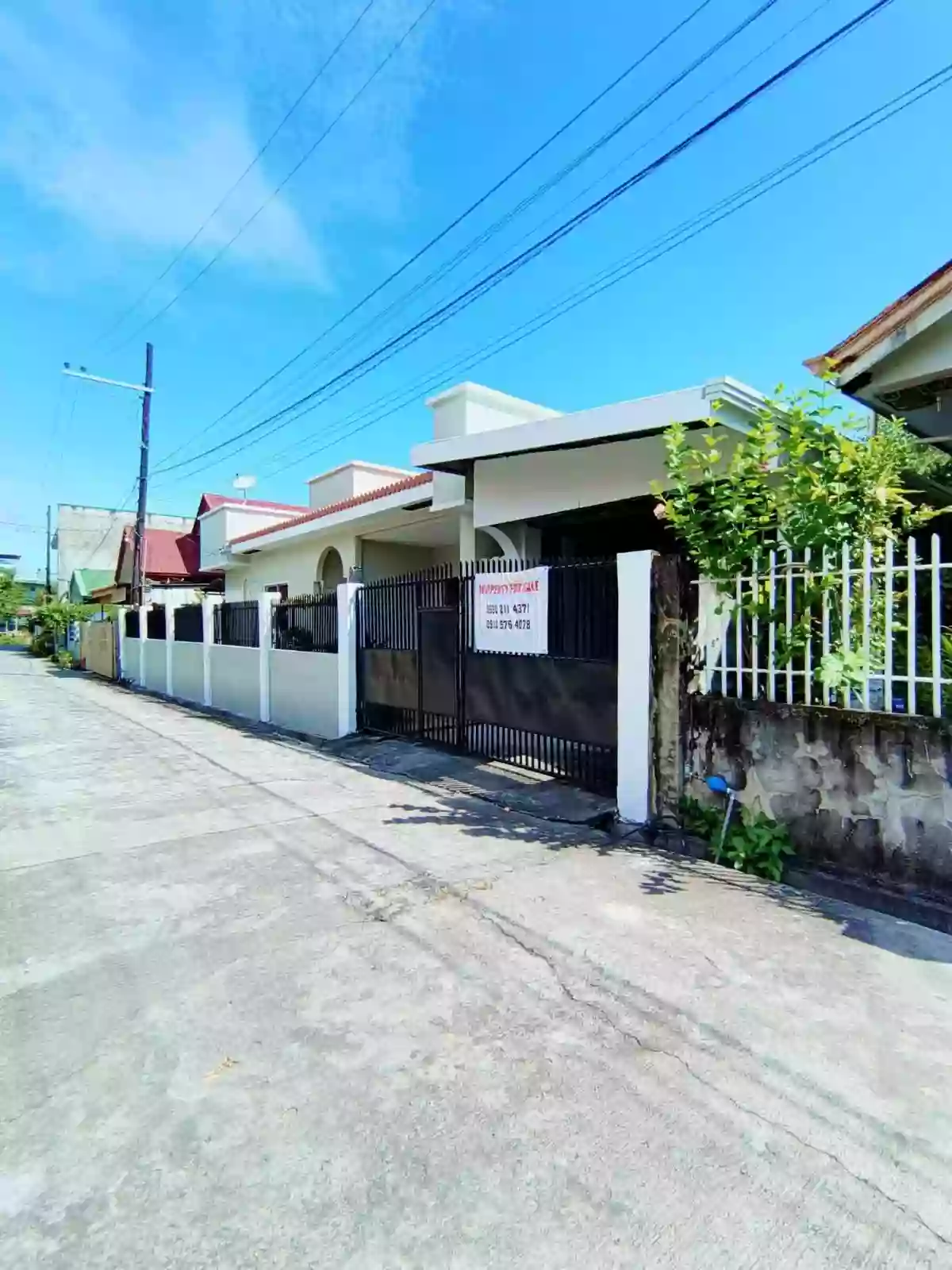 For Sale: 3BR House and Lot in Banilad, Dumaguete City — 260 sqm Lot — House and Lot in Banilad, Dumaguete City, Negros Oriental — Photo 2