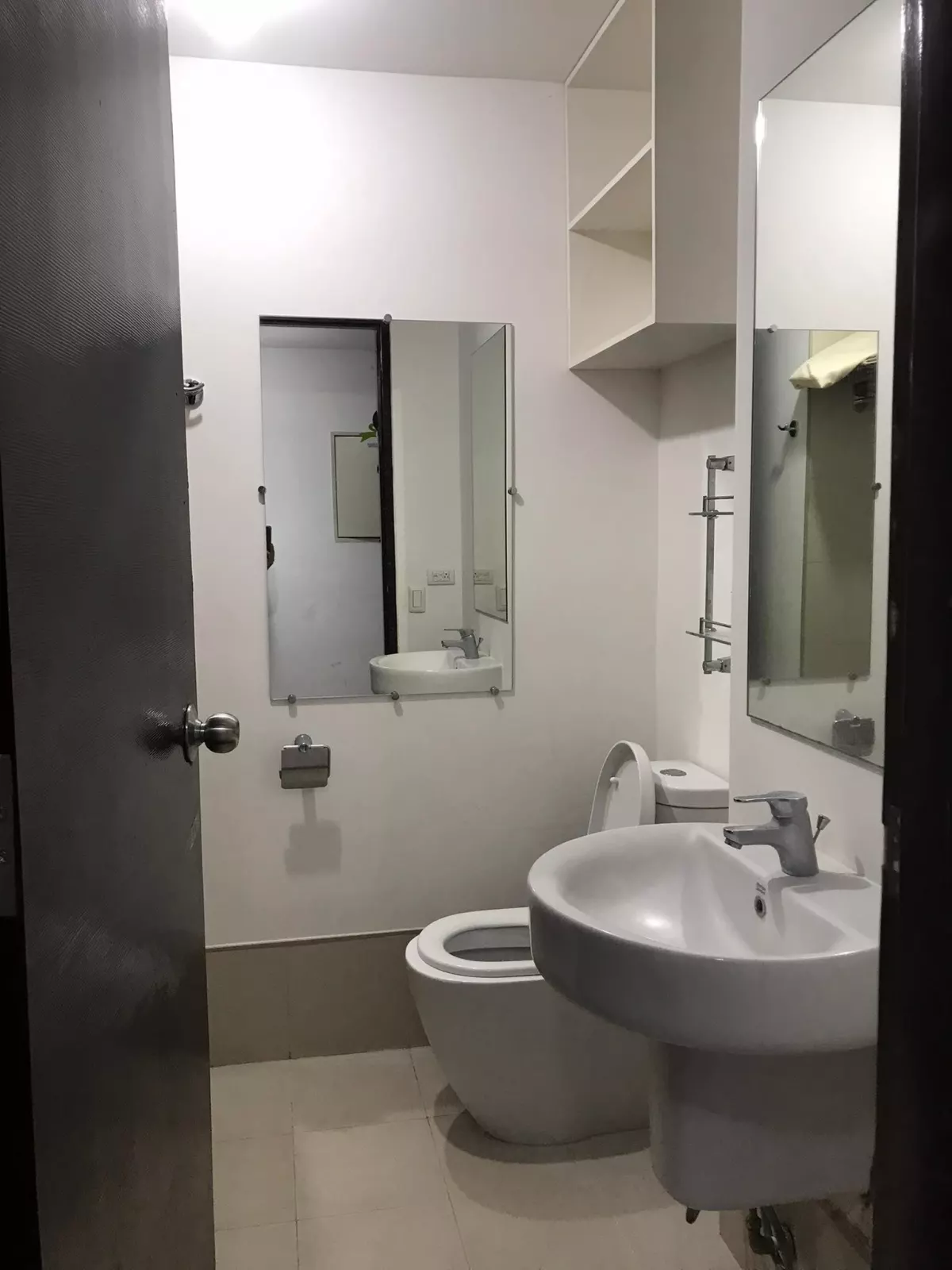 For Sale: Abreeza Residences Studio Condo in Barangay 20-B, Davao City — Investor Buy — Studio in Barangay 20-B (Pob.), Davao City, Davao del Sur — Photo 6