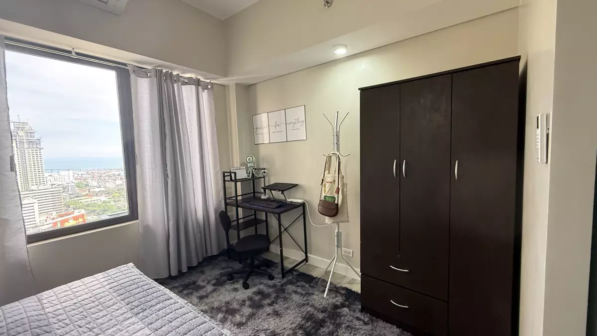 Open photo 37 of 44 — For Rent: 1BR Condo in Camputhaw, Cebu City — 54 sqm Fully Furnished