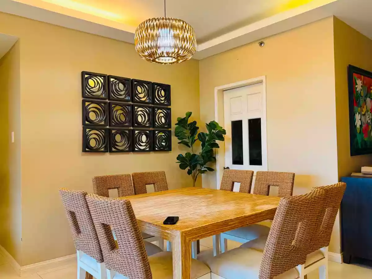 Open photo 11 of 14 — Rush Sale: 3BR Condo in Lahug, Cebu City — 151.65 sqm