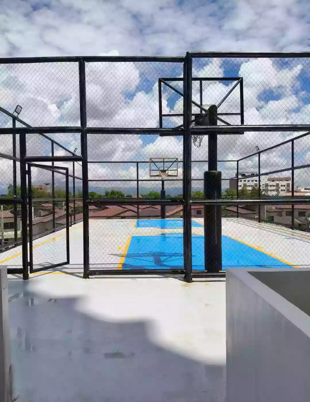 For Assume: Studio Condo Near Mactan Newtown, Lapu-lapu City — Balcony — Studio in Lapu-lapu City, Cebu, 6015 — Photo 2