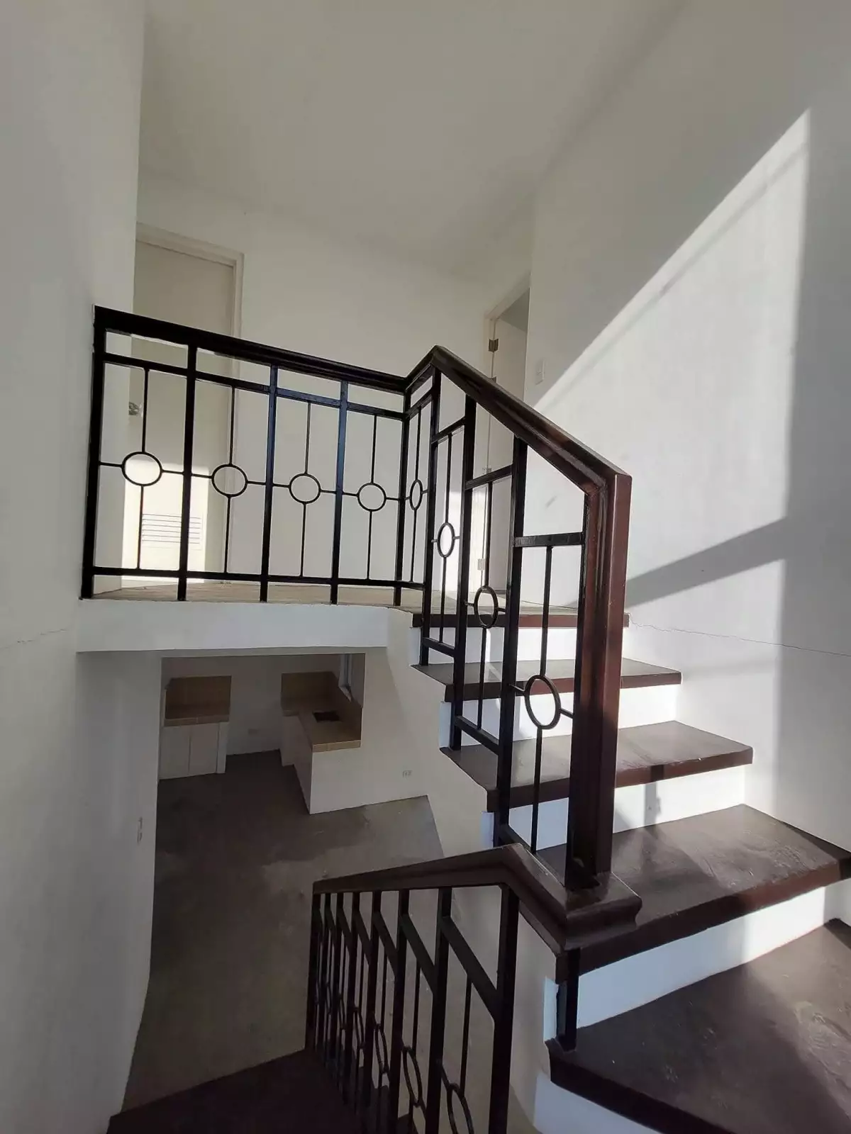Open photo 19 of 19 — Camella Cerritos 5BR House and Lot for Sale in San Isidro, Gen. Santos City — Family