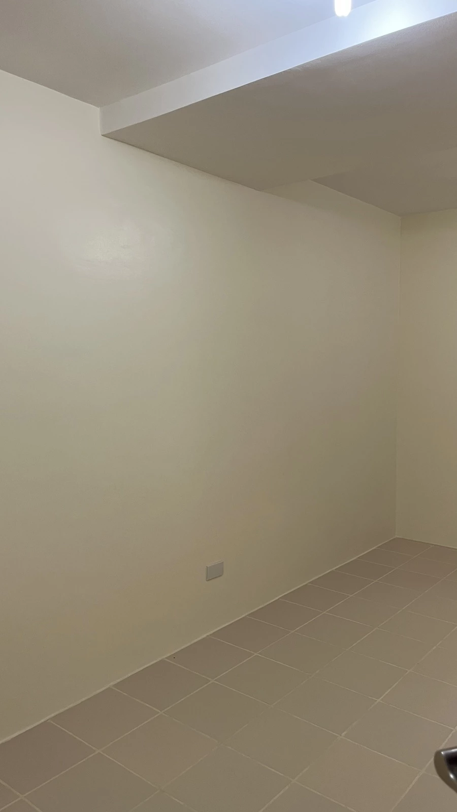 For Rent: Urban Deca Homes Manila 2BR Condo in Barangay 99, Manila City — 2 Bedrooms in Barangay 99, Manila City, Metro Manila — Photo 6
