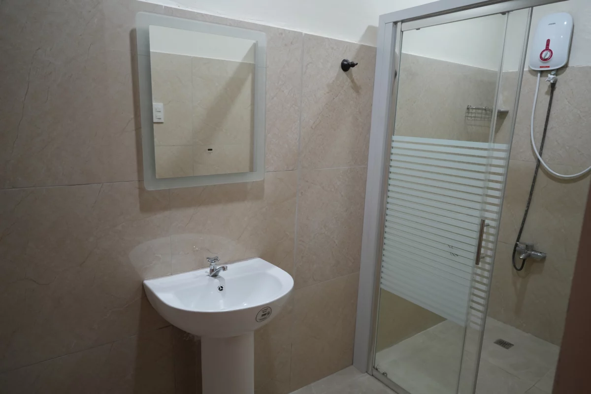 For Sale: 3BR House and Lot in Banilad, Dumaguete City — 228 sqm — House and Lot in Dumaguete City, Negros Oriental, 6200 — Photo 5