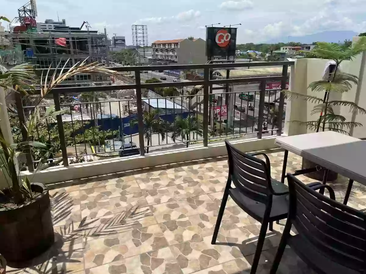 For Rent Spacious studio unit at O Residences — Studio in Mandalagan, Bacolod City, Negros Occidental — Photo 4