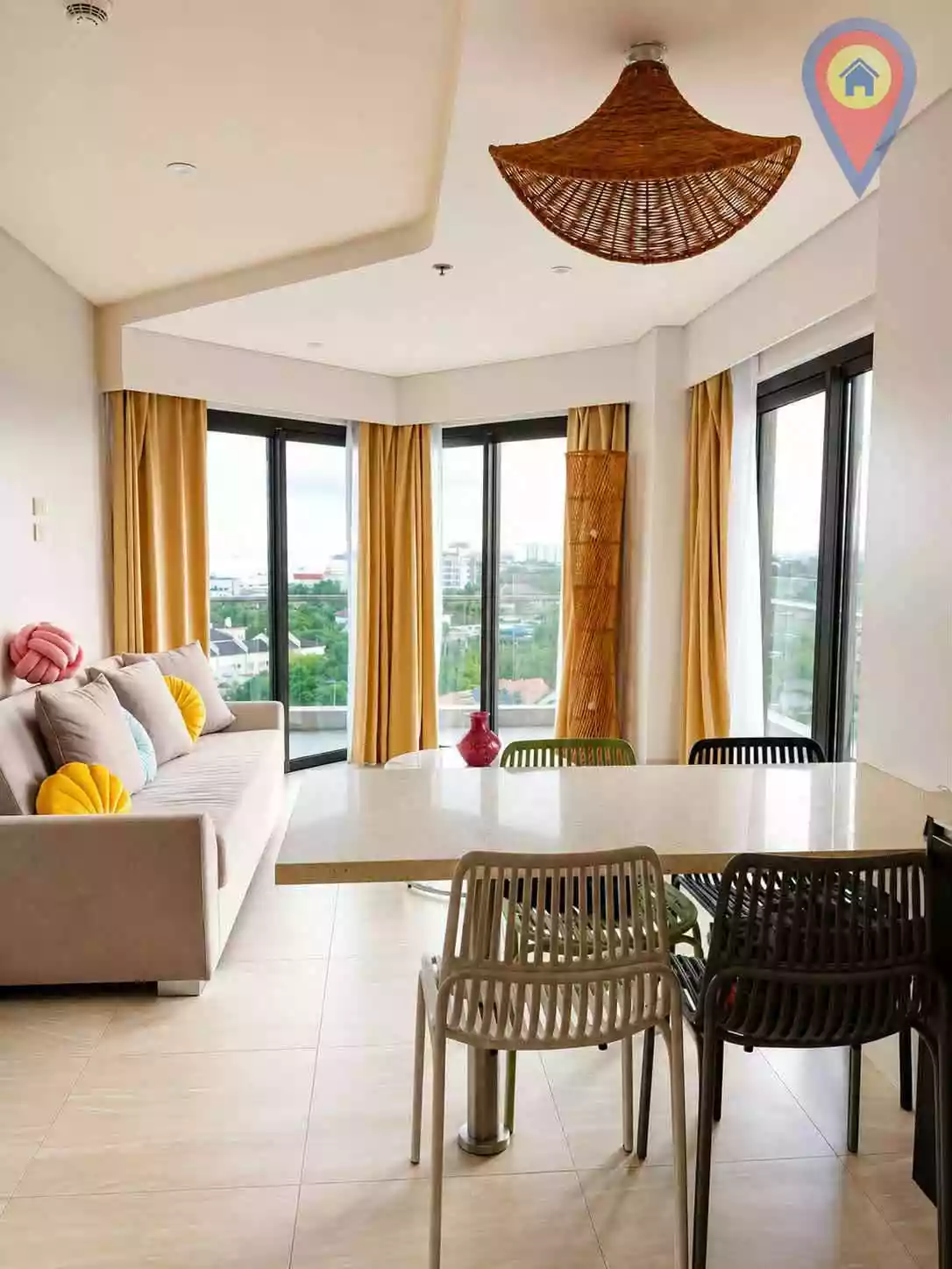 SACRIFICE SALE FULLY FURNISHED -1BR CORNER UNIT TAMBULI SEASIDE LIVING — 1 Bedroom in Maribago, Mactan Island, Lapu-lapu — Photo 2