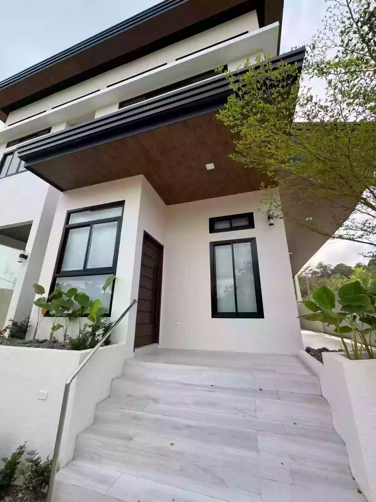 Open photo 22 of 30 — BRAND NEW SEMI FURNISHED HOUSE & LOT AT XAVIER ESTATES