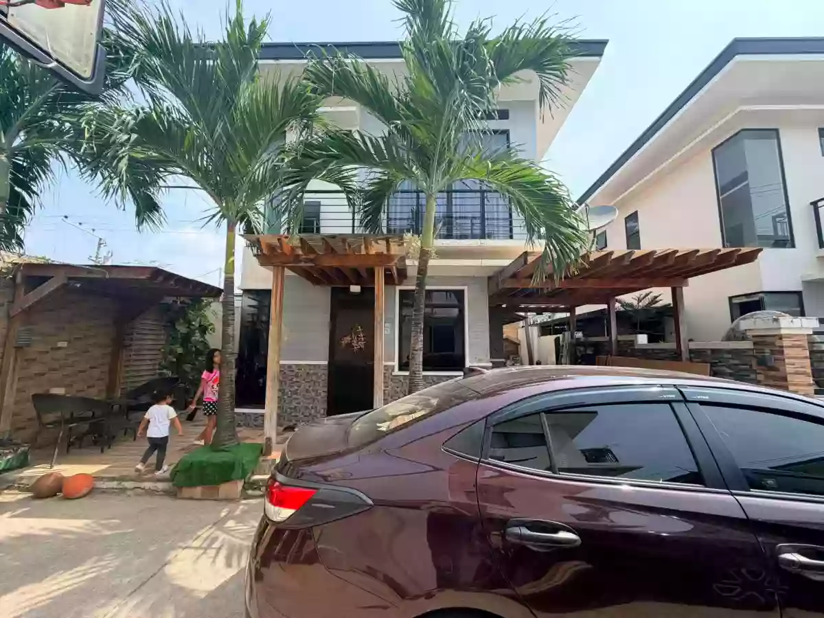 END UNIT SINGLE DETACHED HOUSE & LOT FOR SALE IN TISA, CEBU CITY