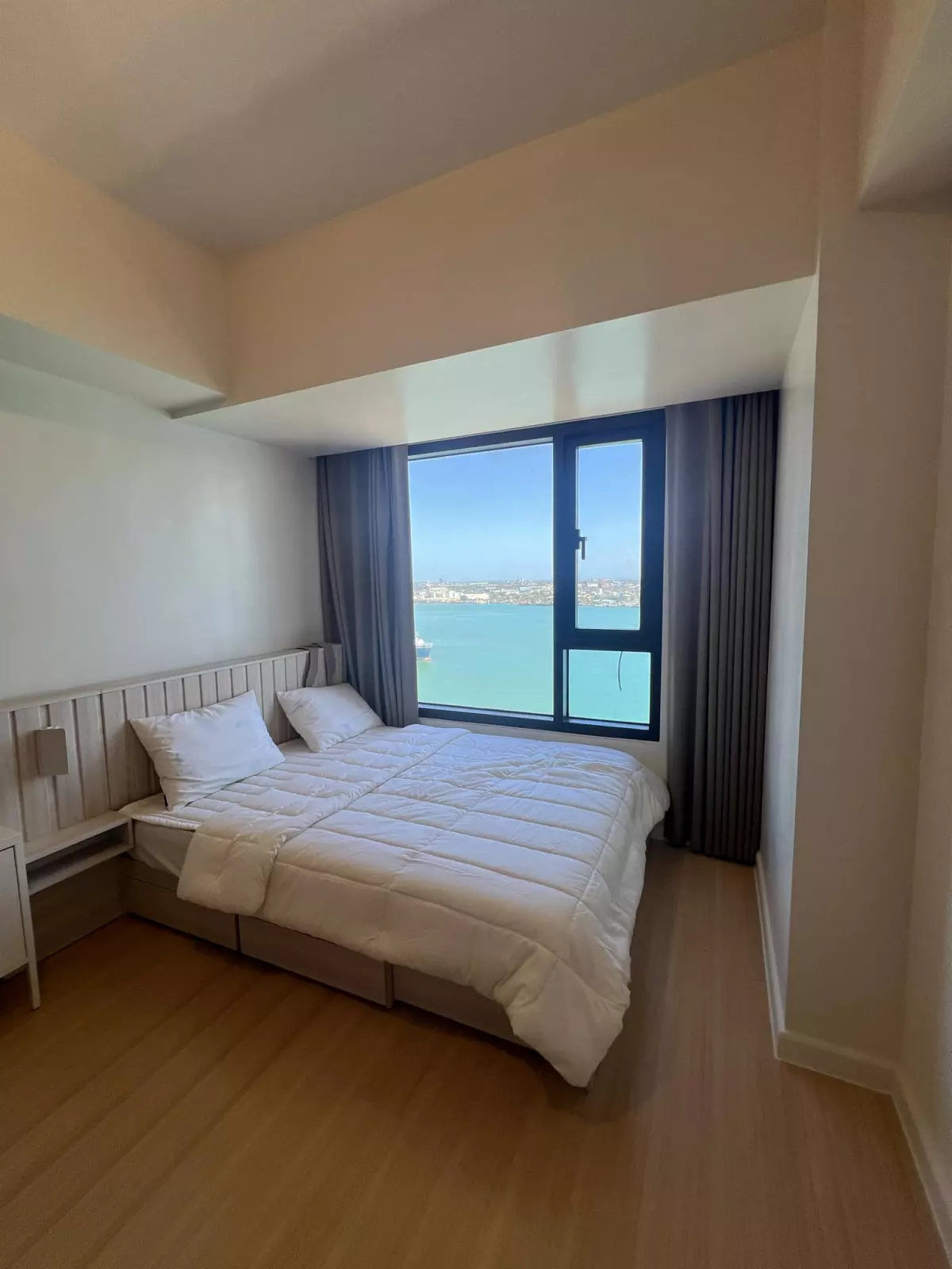 For Sale: Mandani Bay 3BR Condo in Centro, Mandaue City — 3 Bedrooms in Centro, Mandaue City, Cebu — Photo 7
