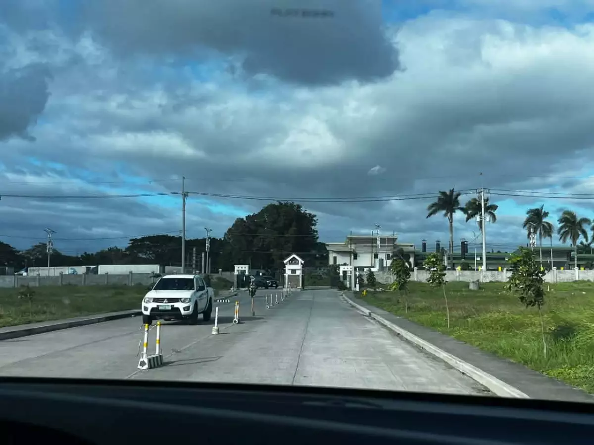 For Sale: Residential Lot St Charbel Lake, Dasmarinas — Gated — Residential Lot in Dasmarinas, Cavite, 4114 — Photo 4