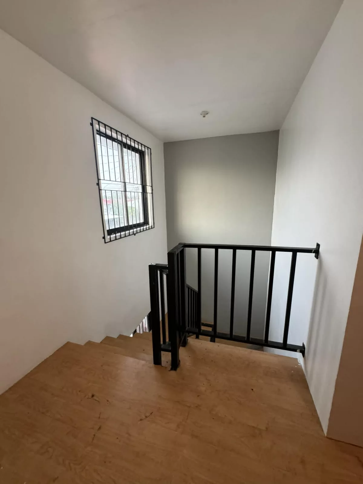 Open photo 14 of 16 — 2 Storey House for Assume Brgy Lagao