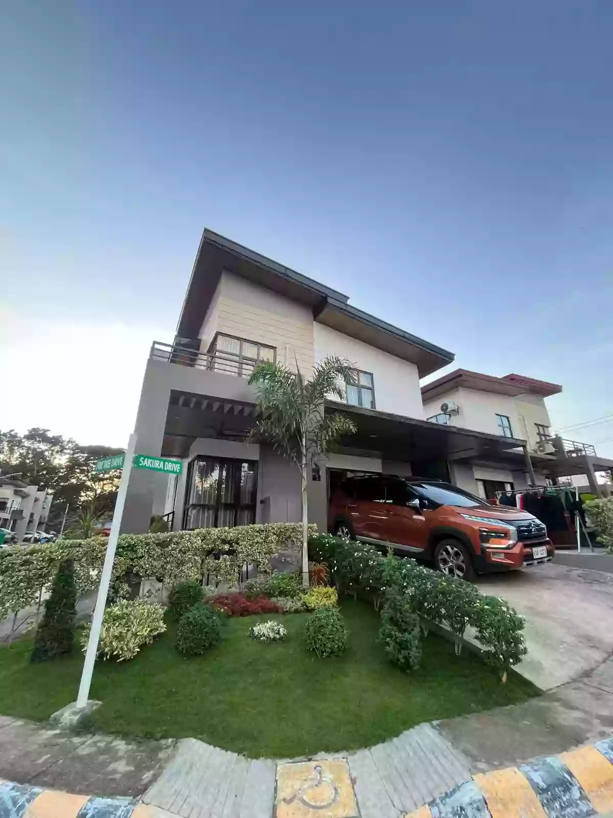 Rush Sale: Pueblo Golf Estates Townhouse in Cagayan de Oro City — Move-in Ready