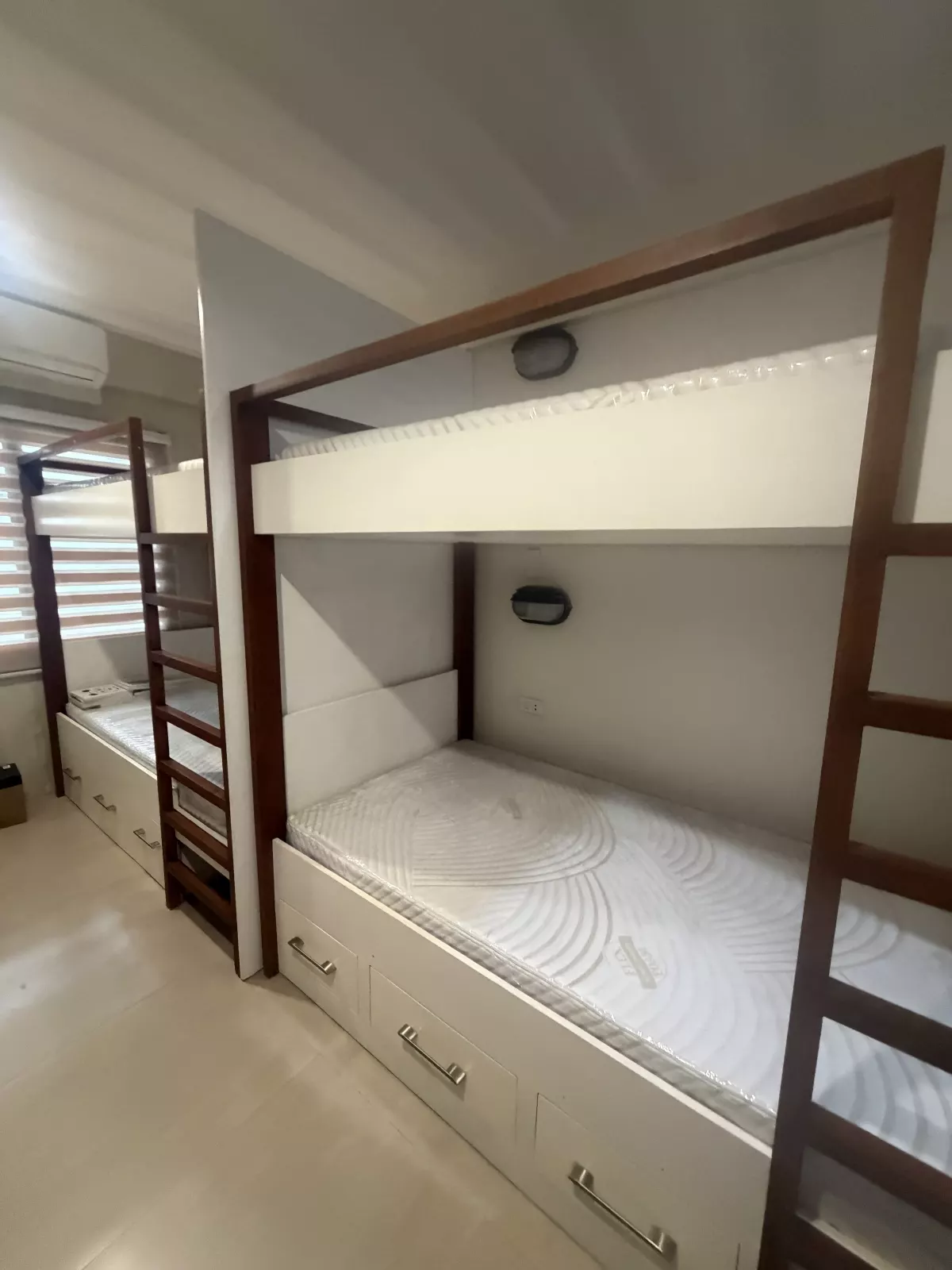 Familia Apartments