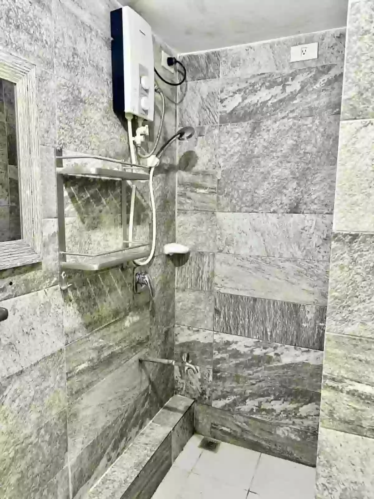 For Sale 2BR Condo in Kasambagan, Cebu City — 36.20 sqm — 2 Bedrooms in Kasambagan, Cebu City, Cebu — Photo 5