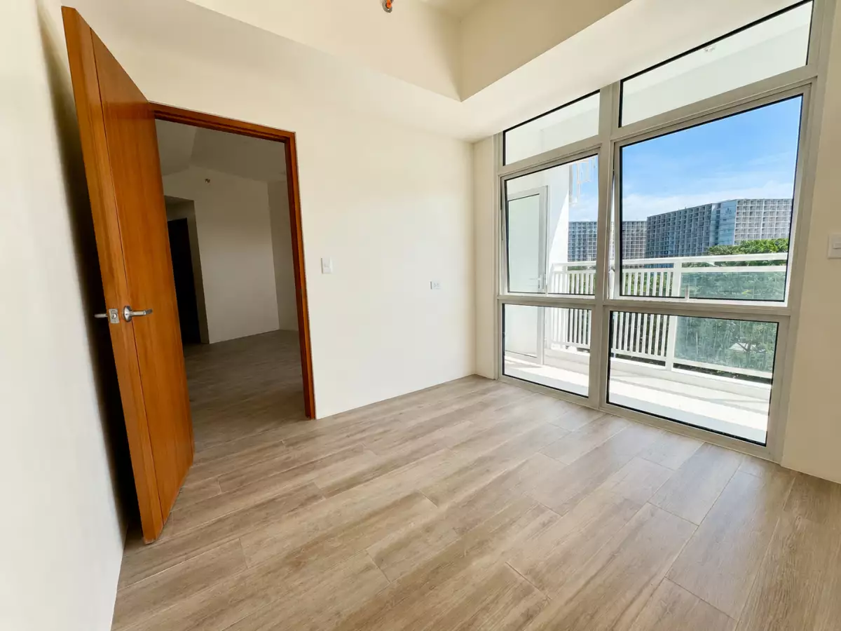 For Assume: 1BR Condo in Costa Mira Beachtown Mactan in Subabasbas, Lapu-lapu City — 40.5 sqm — 1 Bedroom in Subabasbas, Lapu-lapu City, Cebu — Photo 5