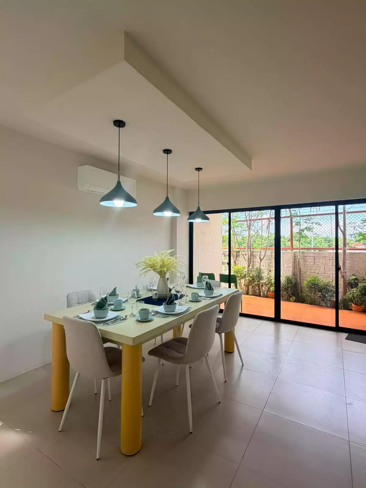 Open photo 19 of 30 — Rush Sale | Brand New Fully Furnished Single-Detached House with Swimming Pool in Cordova, Cebu
