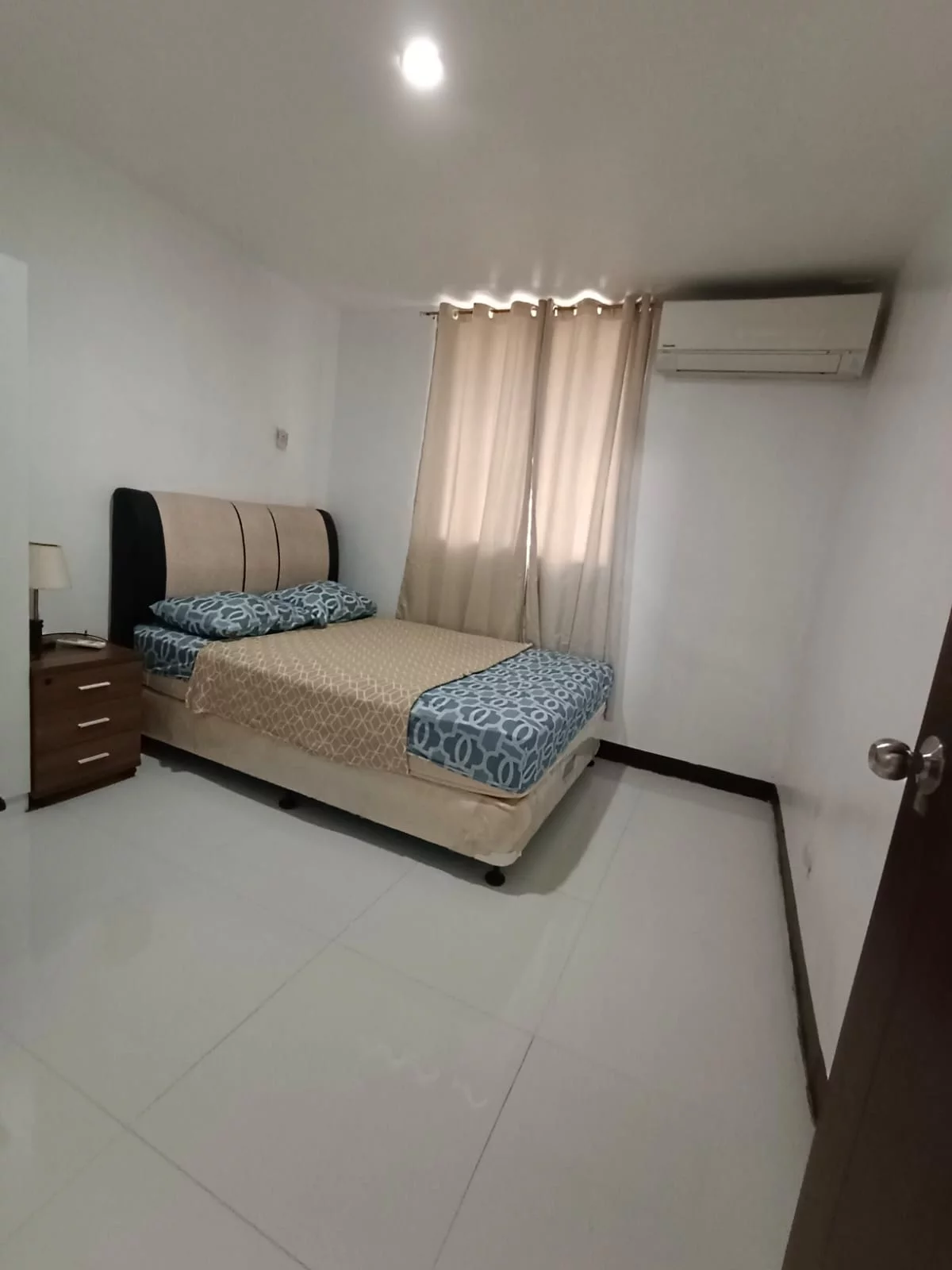 3BR Fully Furnished Condo Unit Saekyung Village with Balcony — 3 Bedrooms in Mactan, Lapu-lapu City, Cebu — Photo 6