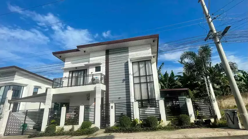 For Sale: 4BR House and Lot in Mabini, Lipa City — 210 sqm — House and Lot in Mabini, Lipa City, Batangas — Photo 5