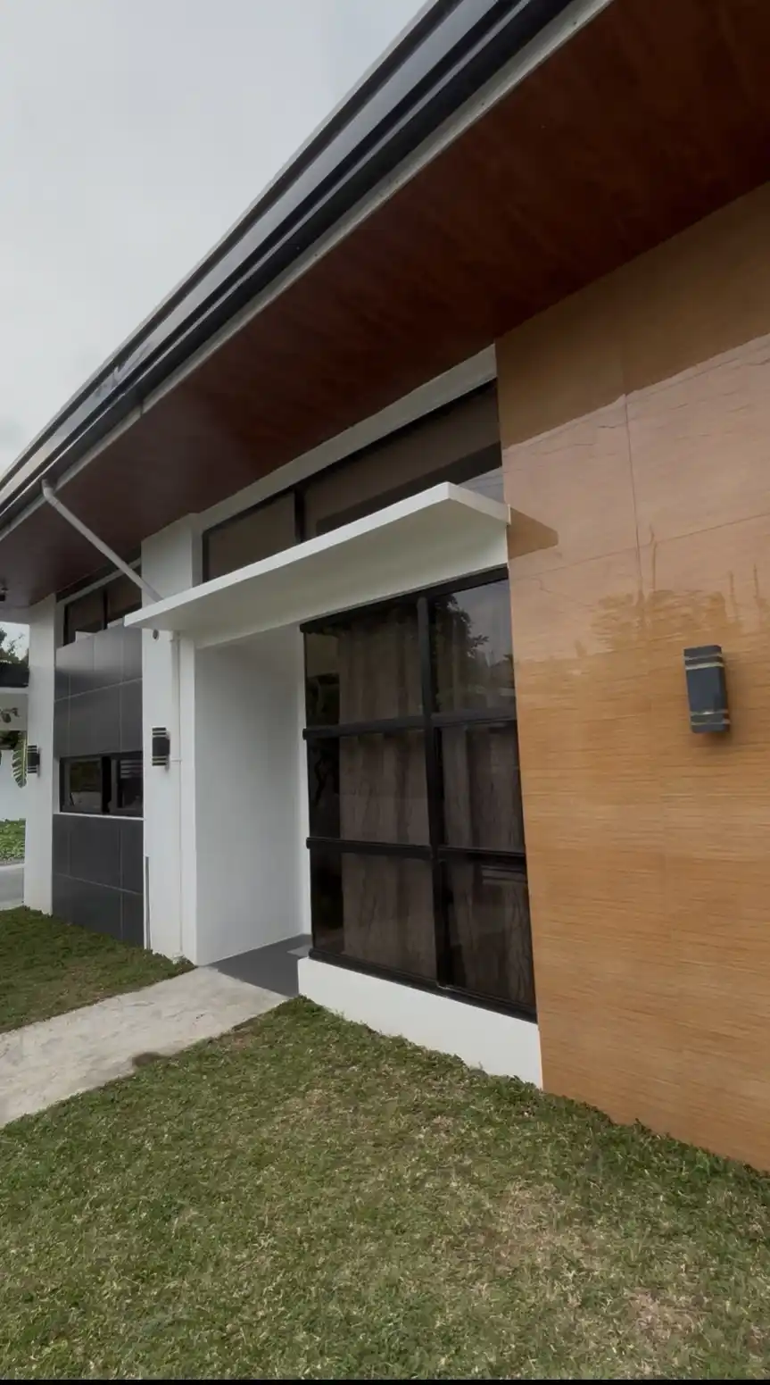 For Sale: 3BR House and Lot in Zone 15 (Pob.), Talisay — 324 sqm — House and Lot in Zone 15 (Pob.), Talisay, Negros Occidental — Photo 4
