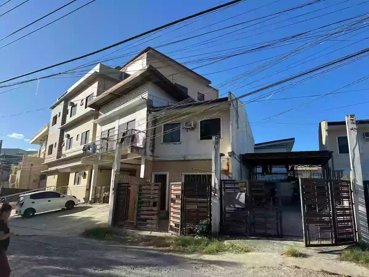 FOR SALE INCOME GENERATING COMMERCIAL BUILDING IN BANILAD, MANDAUE CITY