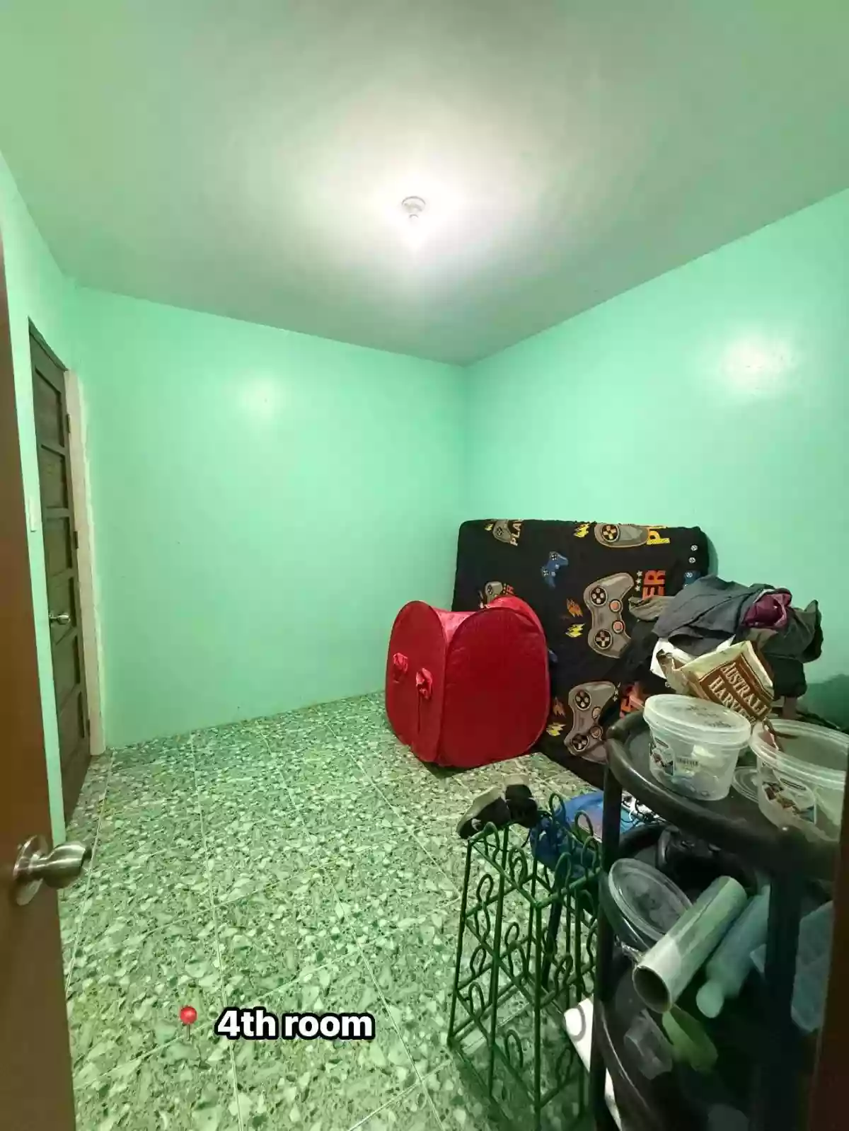 Open photo 14 of 16 — HOUSE FOR SALE!!!! MARK DOWN. FROM 2.8M now selling for 2.5M