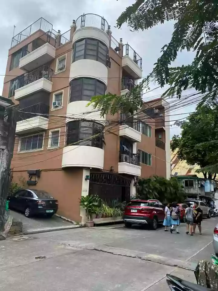 920 sqm Commercial Building for Sale in Valenzuela, Makati City — Building in Valenzuela, Makati City, Metro Manila — Photo 2