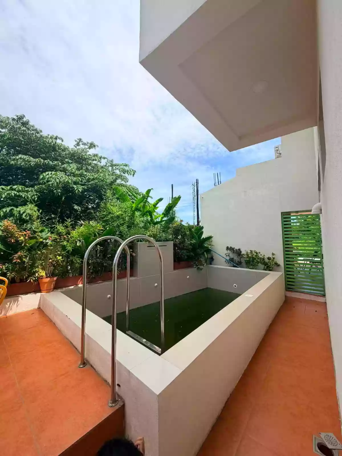 Open photo 15 of 30 — Rush Sale | Brand New Fully Furnished Single-Detached House with Swimming Pool in Cordova, Cebu