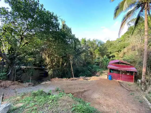 Open photo 13 of 19 — For Sale: Beach House / Resort in Barangay 1 (Pob.), Calatagan, Batangas — 1889 sqm