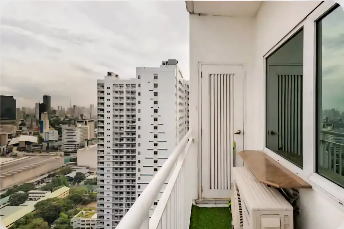 For Sale: SMDC Grass Residences 2BR Condo in Santo Cristo, Quezon City — Investment Ready — 2 Bedrooms in Santo Cristo, Quezon City, Metro Manila — Photo 3