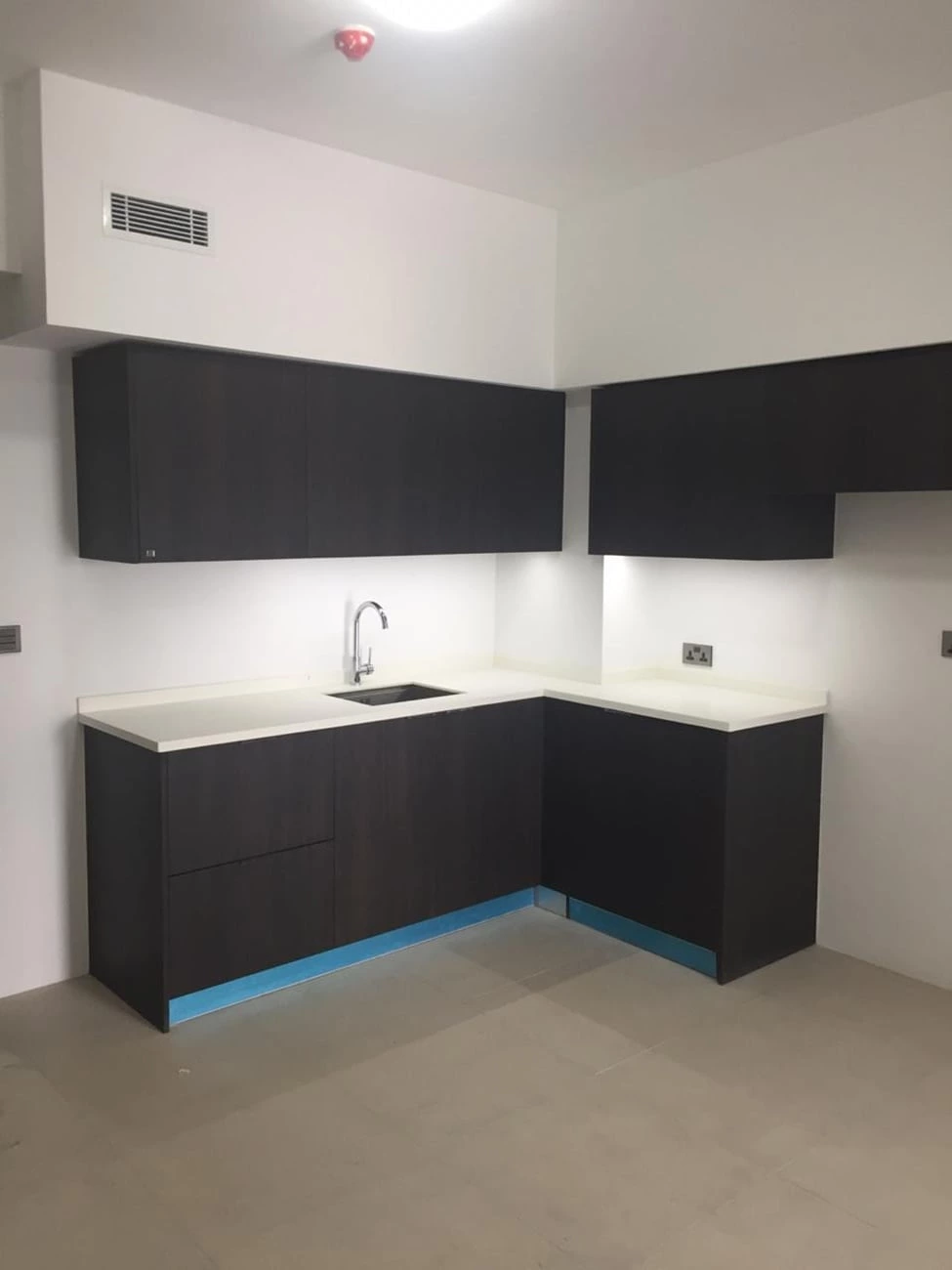 FOR SALE: 1BR Condo in Barangay 19-B (Pob.), Davao City — 45 sqm — 1 Bedroom in Barangay 19-B (Pob.), Davao City, Davao del Sur — Photo 7