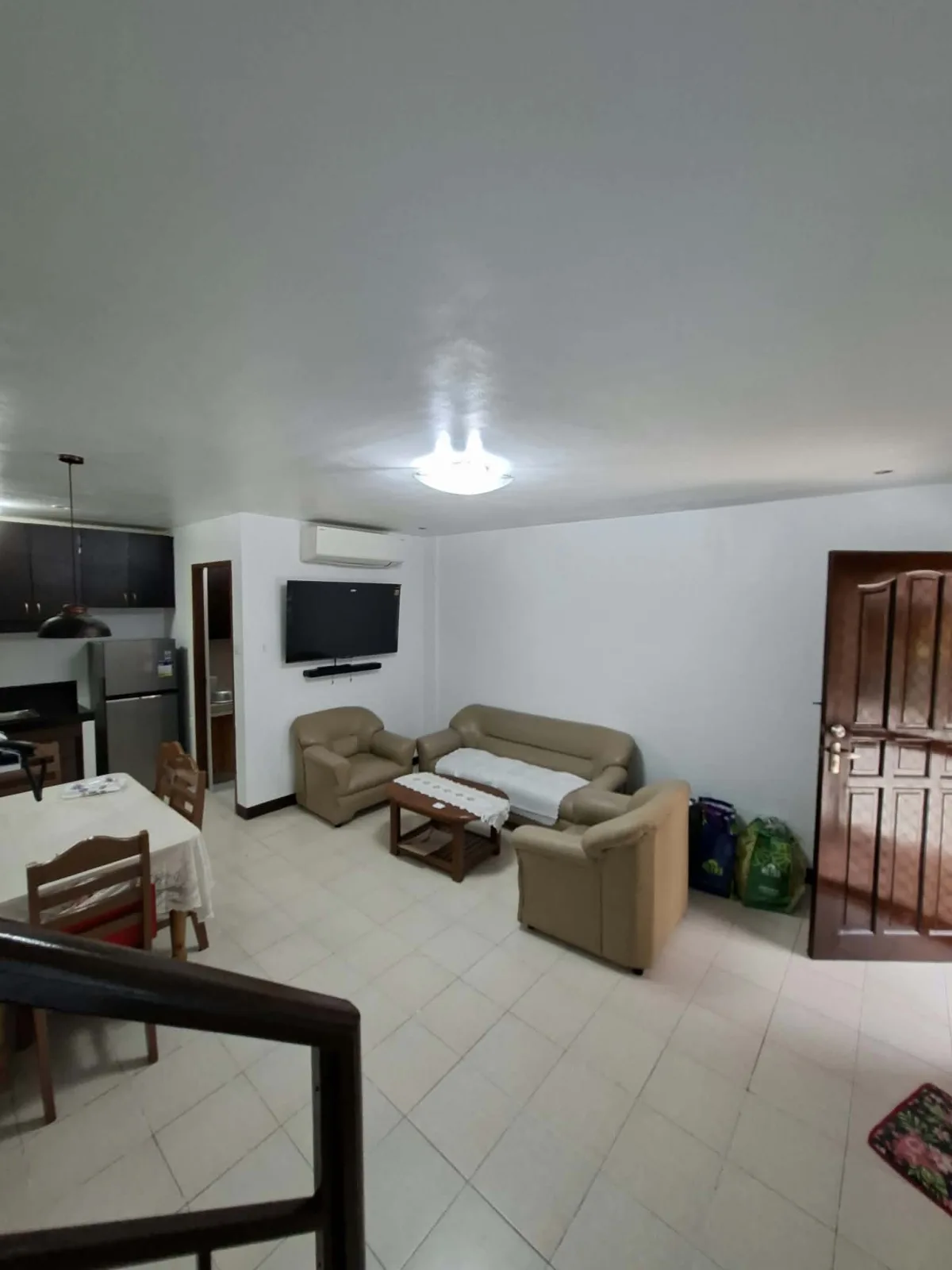 YOUR FAMILY'S NEW CHAPTER STARTS HERE l 3 BR HOME FOR RENT IN BAYSWATER SUBD. AGUS, LAPU LAPU CITY, CEBU — House and Lot in Agus, Lapu-lapu City, Cebu — Photo 3