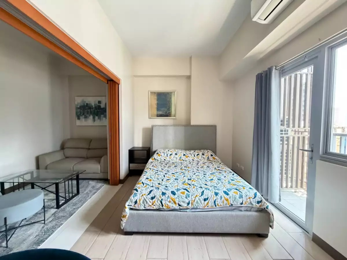 For Sale: The Ellis Makati 2BR Condo in Makati City — 2 Bedrooms in San Antonio, Makati City, Metro Manila — Photo 5