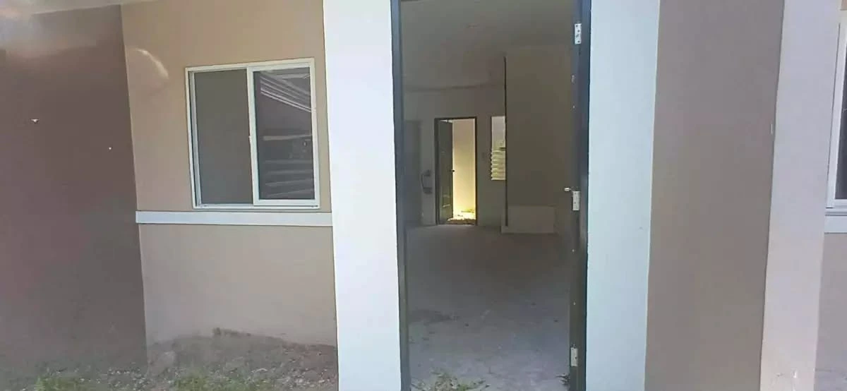 For Sale: 2BR Townhouse in Batinguel, Dumaguete City — 60 sqm — Townhouse in Dumaguete City, Negros Oriental, 6200 — Photo 6